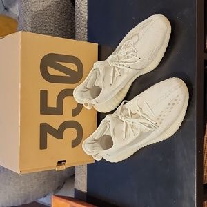 Yeezy Boost 350 V2 bone